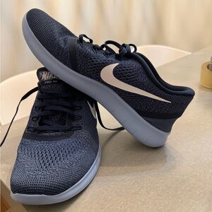 Nike Dark Blue Athletic Shoes